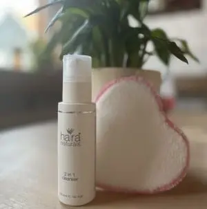 Ha-Ra Naturals gezichtsreiniger set – 2-in-1 cleanser + reinigingsdoekje hartvorm